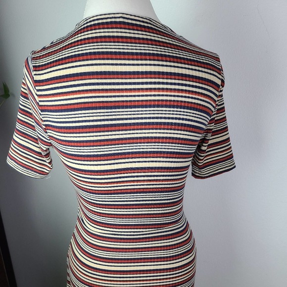 LUSH | BUTTON DOWN STRIPE DRESS - Picture 7 of 8